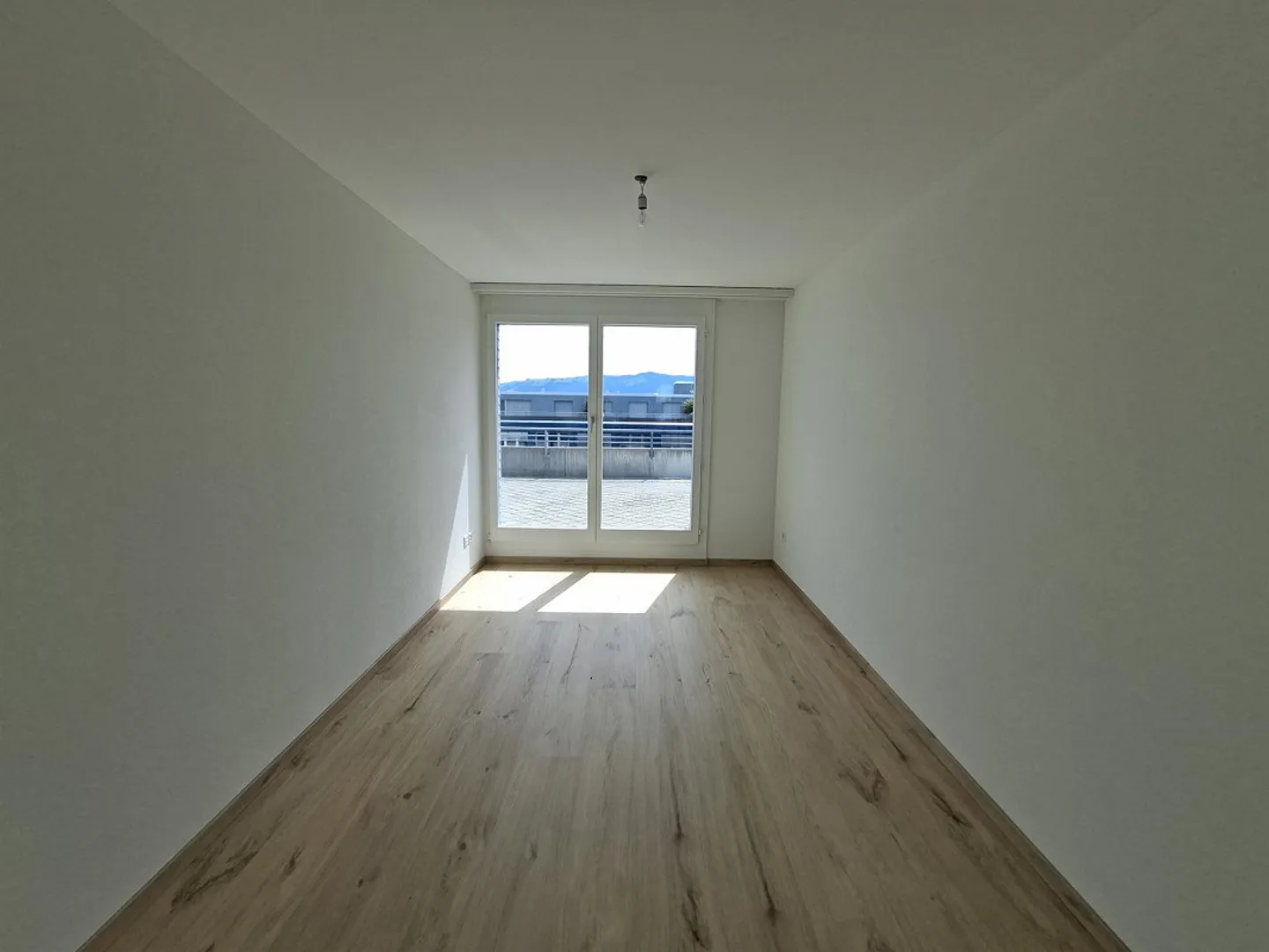 Spacious with panoramic view - Photo 7 of 14