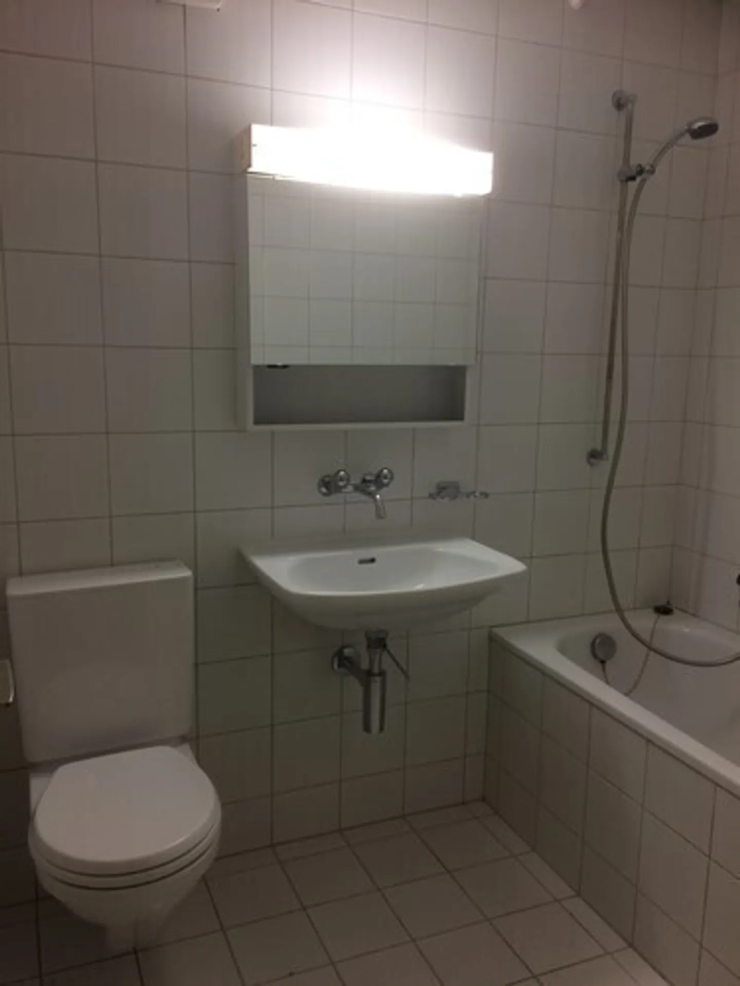 Incantevoli 4.5 stanze nella città vecchia di Friburgo! - Foto 5 di 5
