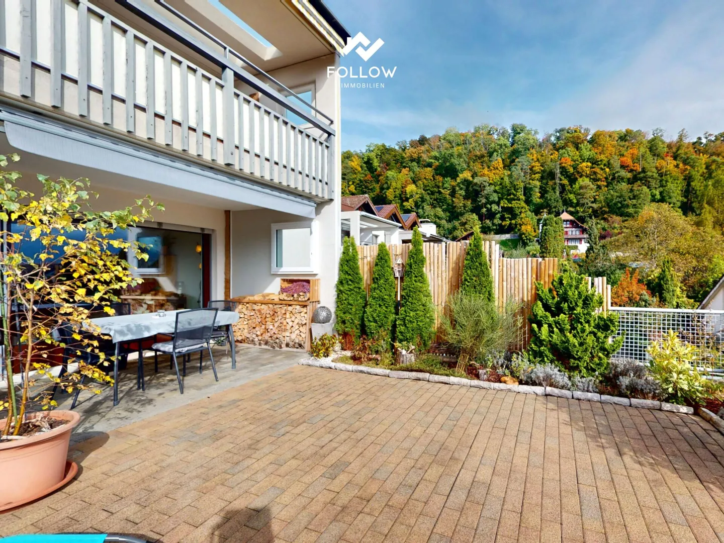 Condominium de 3,5 pièces bien entretenu et partiellement rénové avec vue sur le lac dans la baie de Spiezer - Photo 10 sur 12