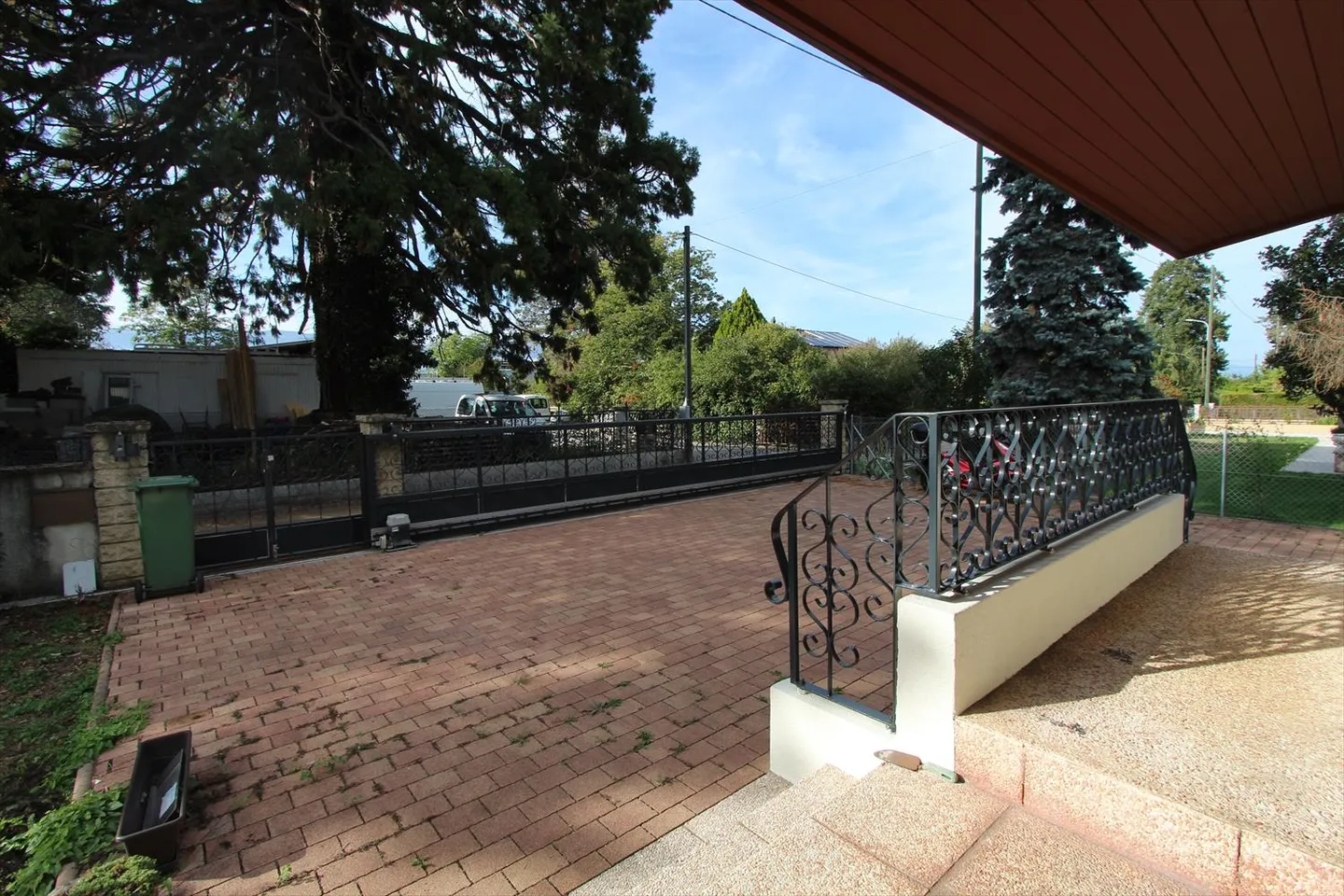 7-Zimmer-Haus - Foto 2 von 13