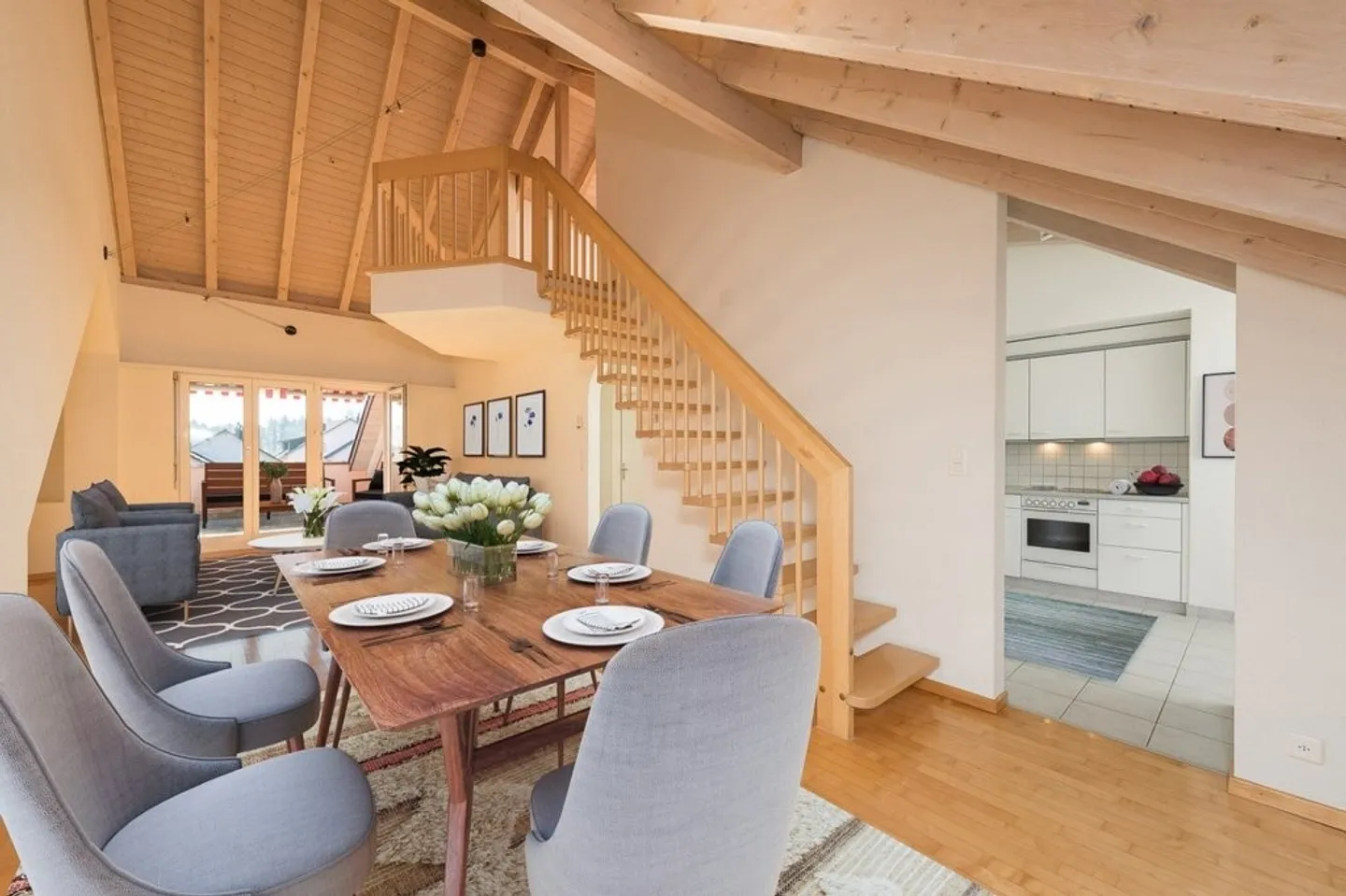 Dreamlike Maisonette Apartment - Photo 3 of 8