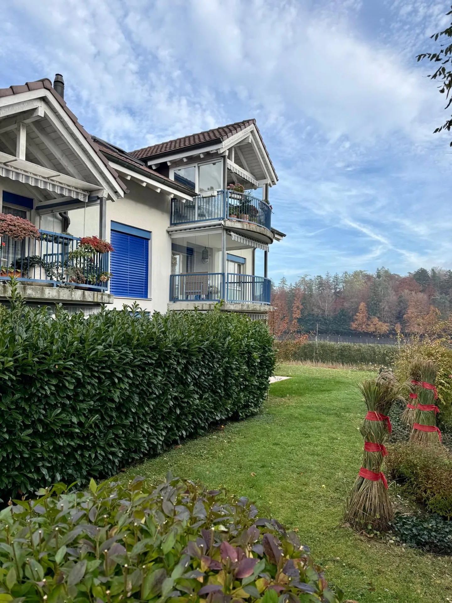 Appartamento di 4.5 stanze in una posizione tranquilla a Sutz - Foto 1 di 5