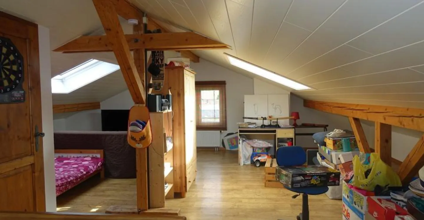 Spacious Family Home with Duplex - Photo 12 of 13