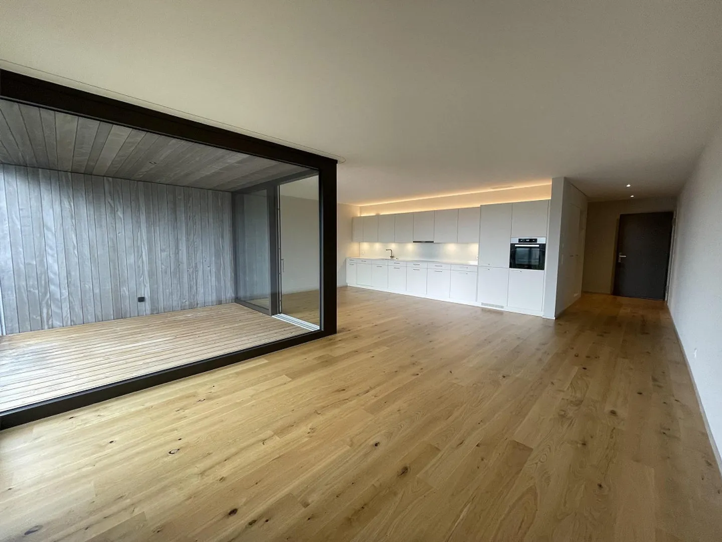 Urban lifestyle in a park in Zollikofen - Photo 5 of 10