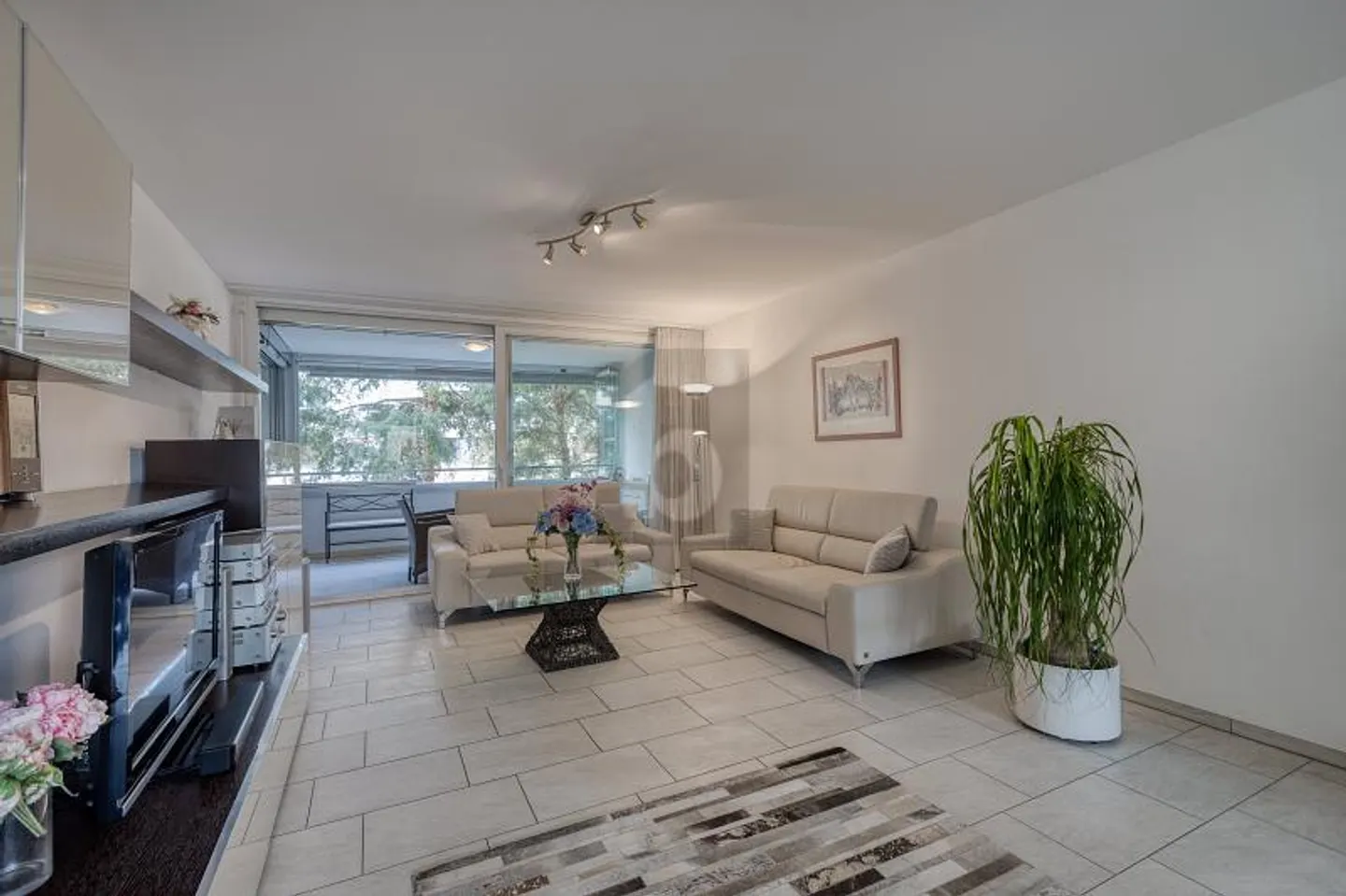 Appartamento elegante con loggia - Foto 4 di 6