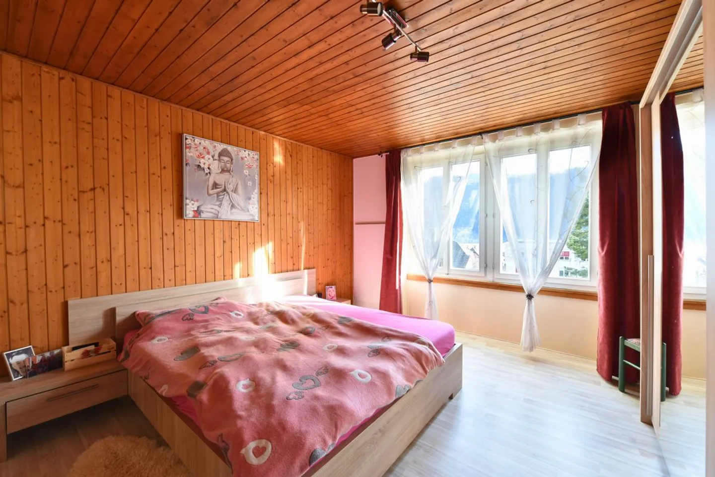 Spacious Single-Family Home in Saint-Imier - Photo 4 of 13