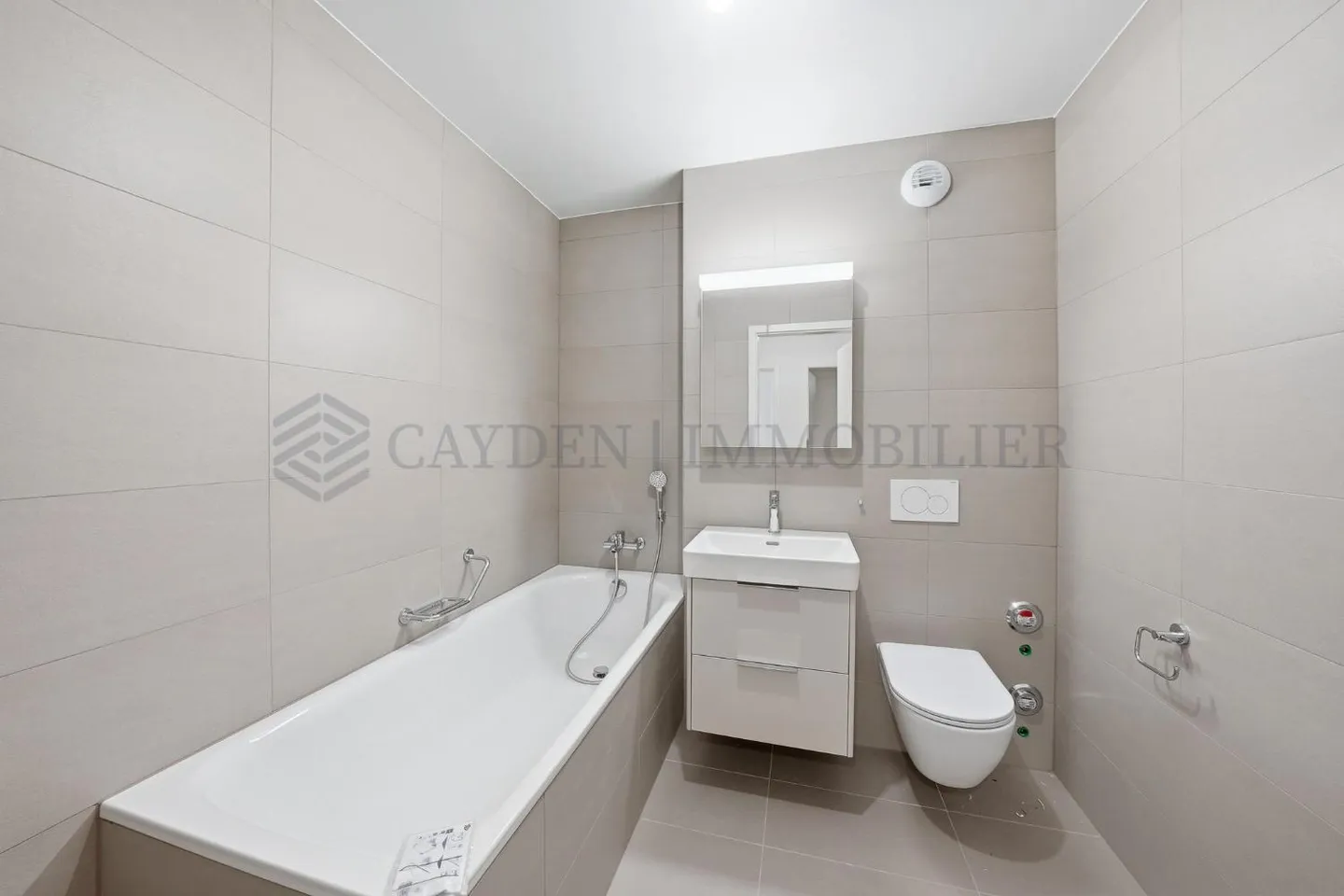 5-room apartment - Photo 9 of 10
