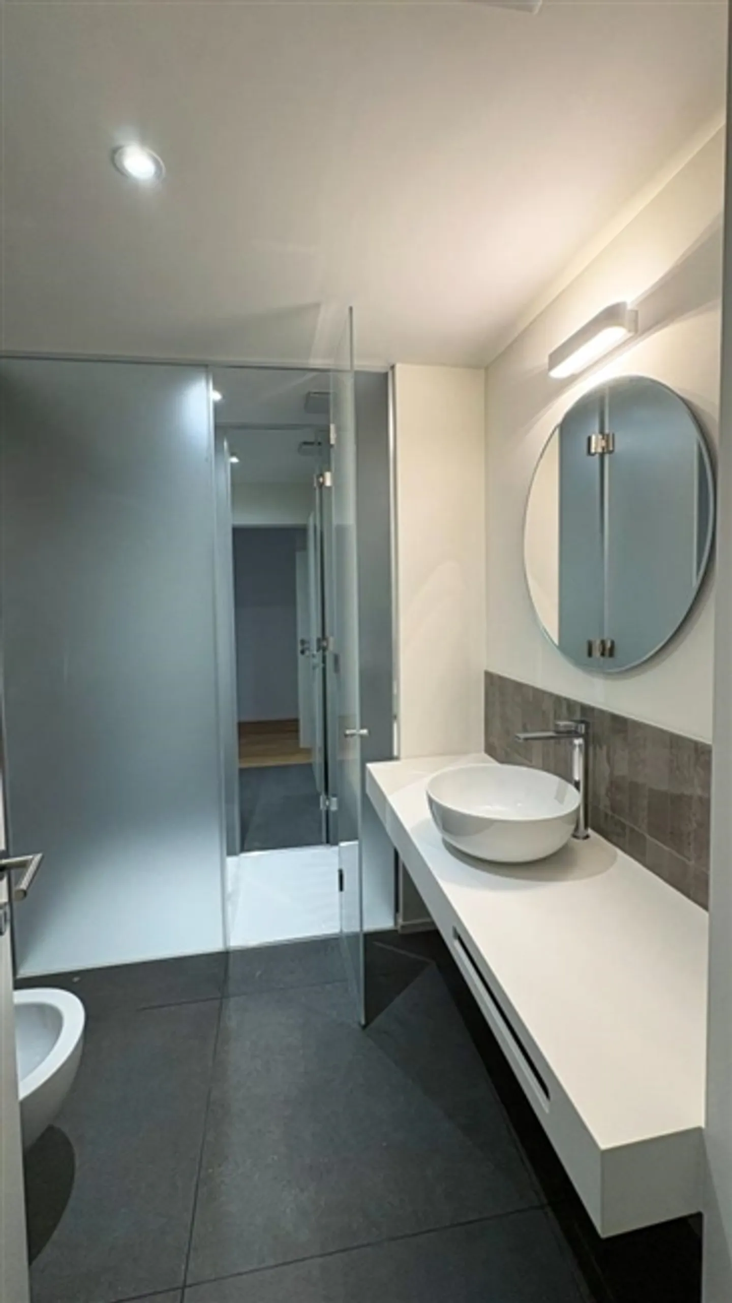 Appartamento in vendita - Foto 9 di 11