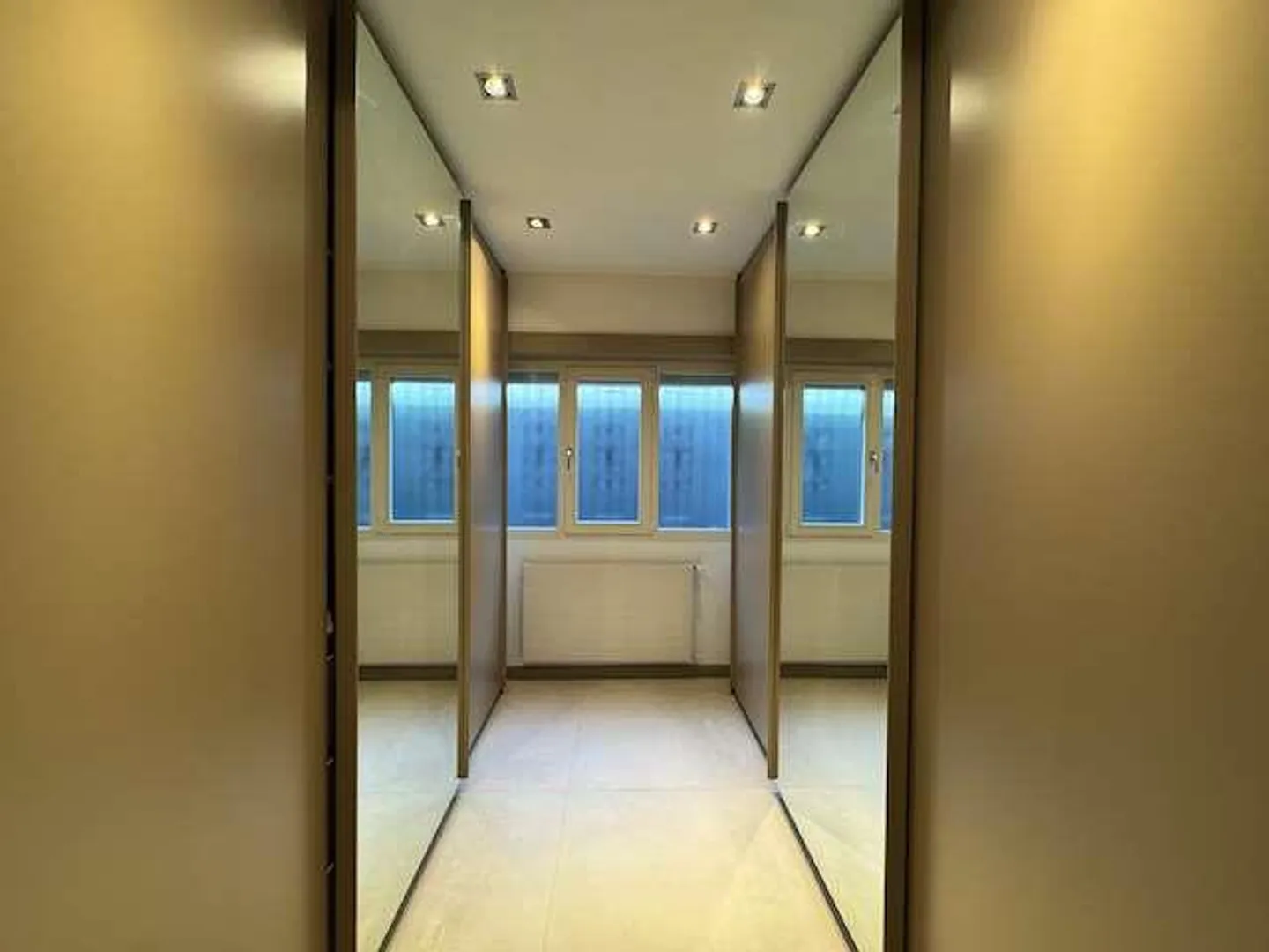 Villa con piscina - Foto 10 di 13