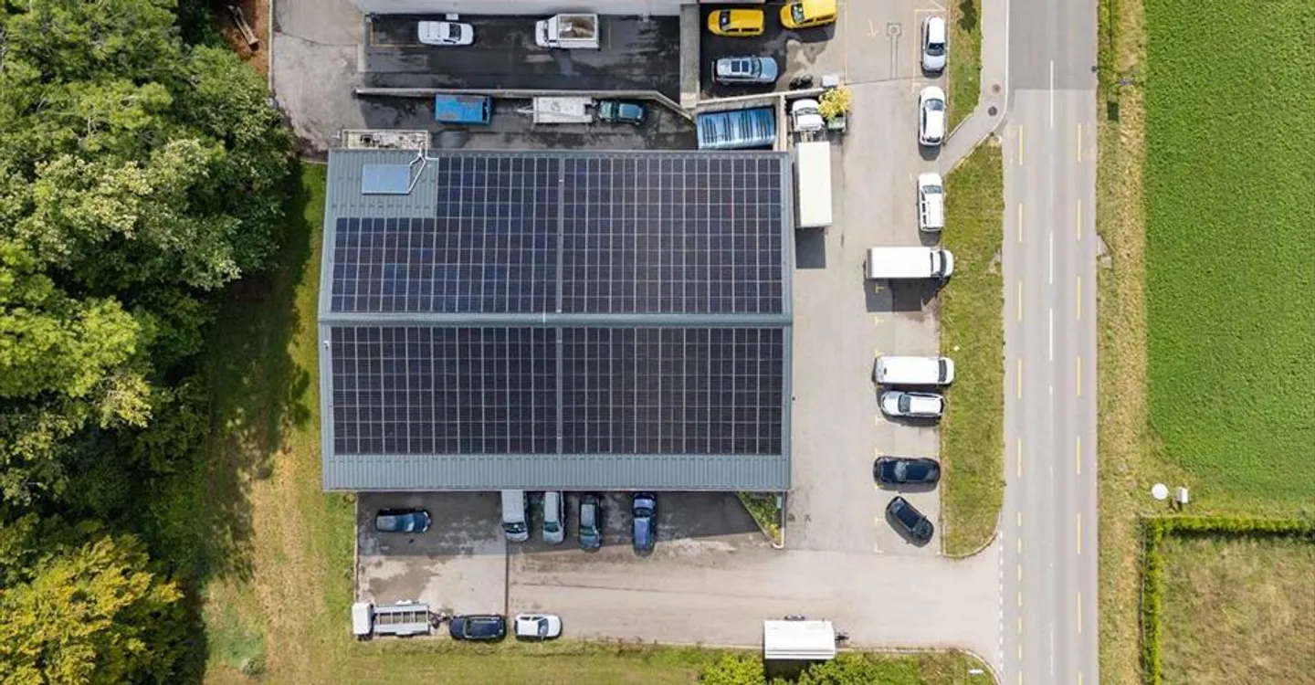 Mischgenutztes Gebäude mieten - Foto 2 von 8