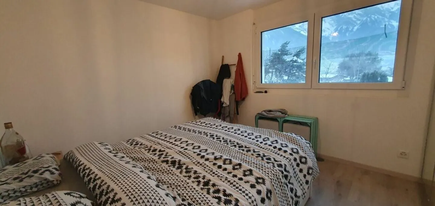 NEW - spacious 3.5 rooms bright apartment with parking spaces - Photo 5 of 7