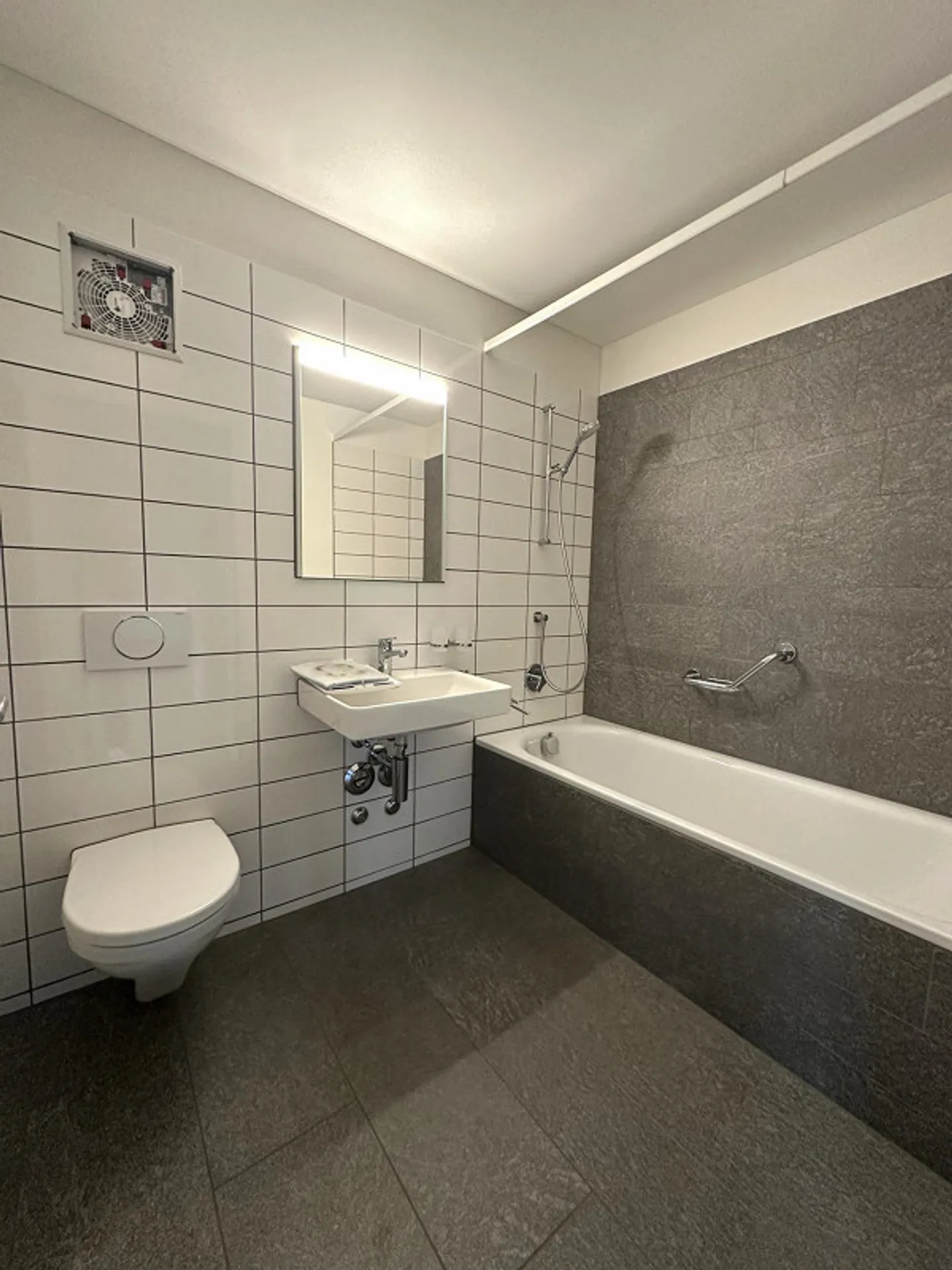 3.5 Room Apartment, Uerzlikon - Dreamlike 3.5 Maisonette Apartment - Photo 6 of 9