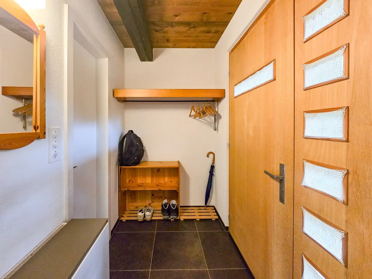 3.5 Room Chalet - Holiday Home - Photo 5 of 33