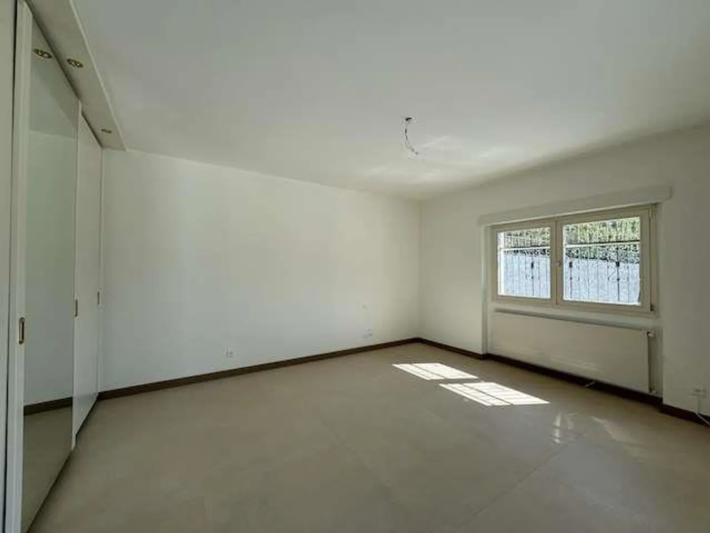 Villa con piscina - Foto 11 di 13