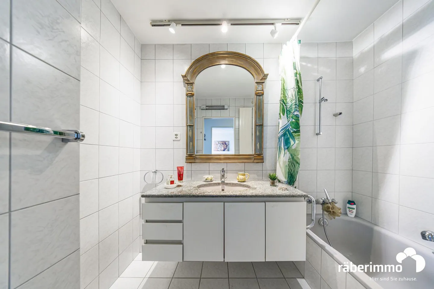 CENTRAL AND WELL CONNECTED - Photo 7 of 10