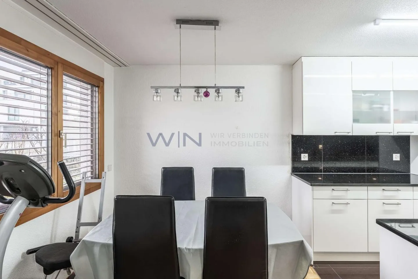 Appartement 4.5 pièces - Photo 2 sur 10