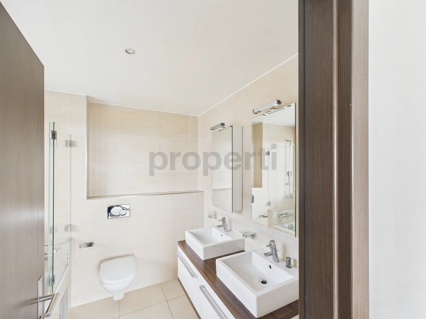 Modern townhouse with lake and Alps view - Arzier-Le Muids (VD) - Photo 11 of 13