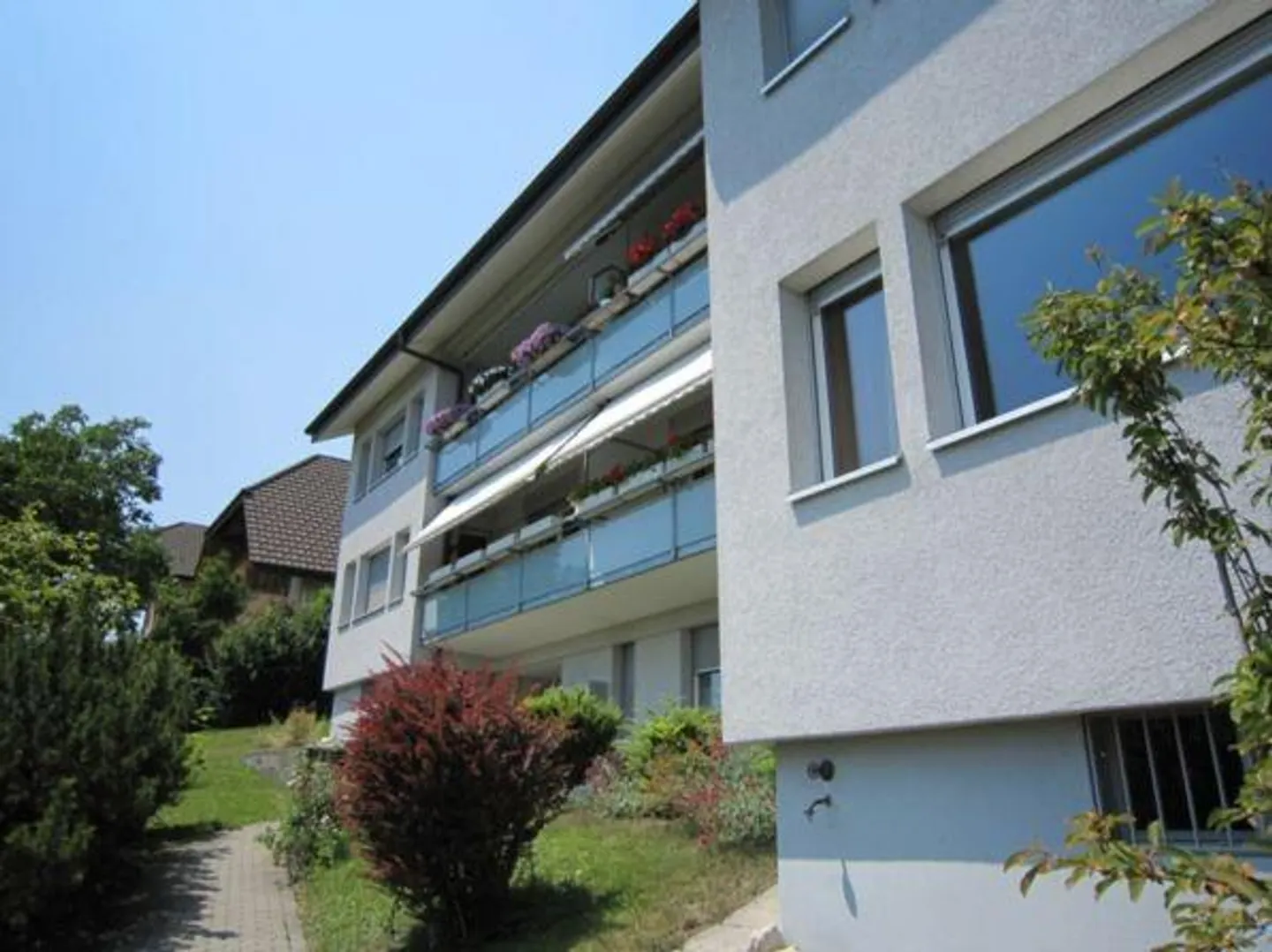 Appartamento attico 3,5 locali con vista panoramica a Bienne - Foto 1 di 13