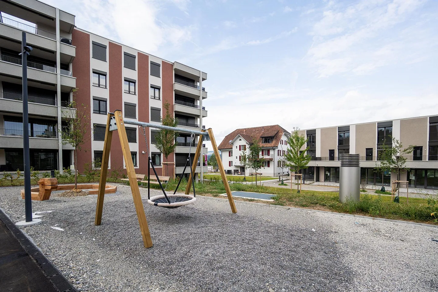 Familienfreundliches Haus mit Garten - Foto 9 von 10