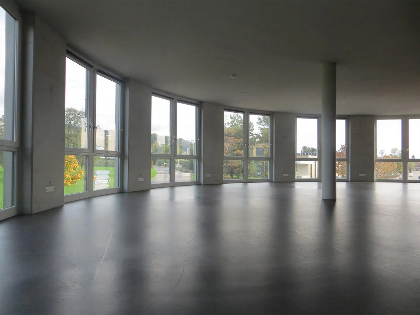 Gewerbefläche mit Traumhaftem Ausblick - Foto 4 von 4