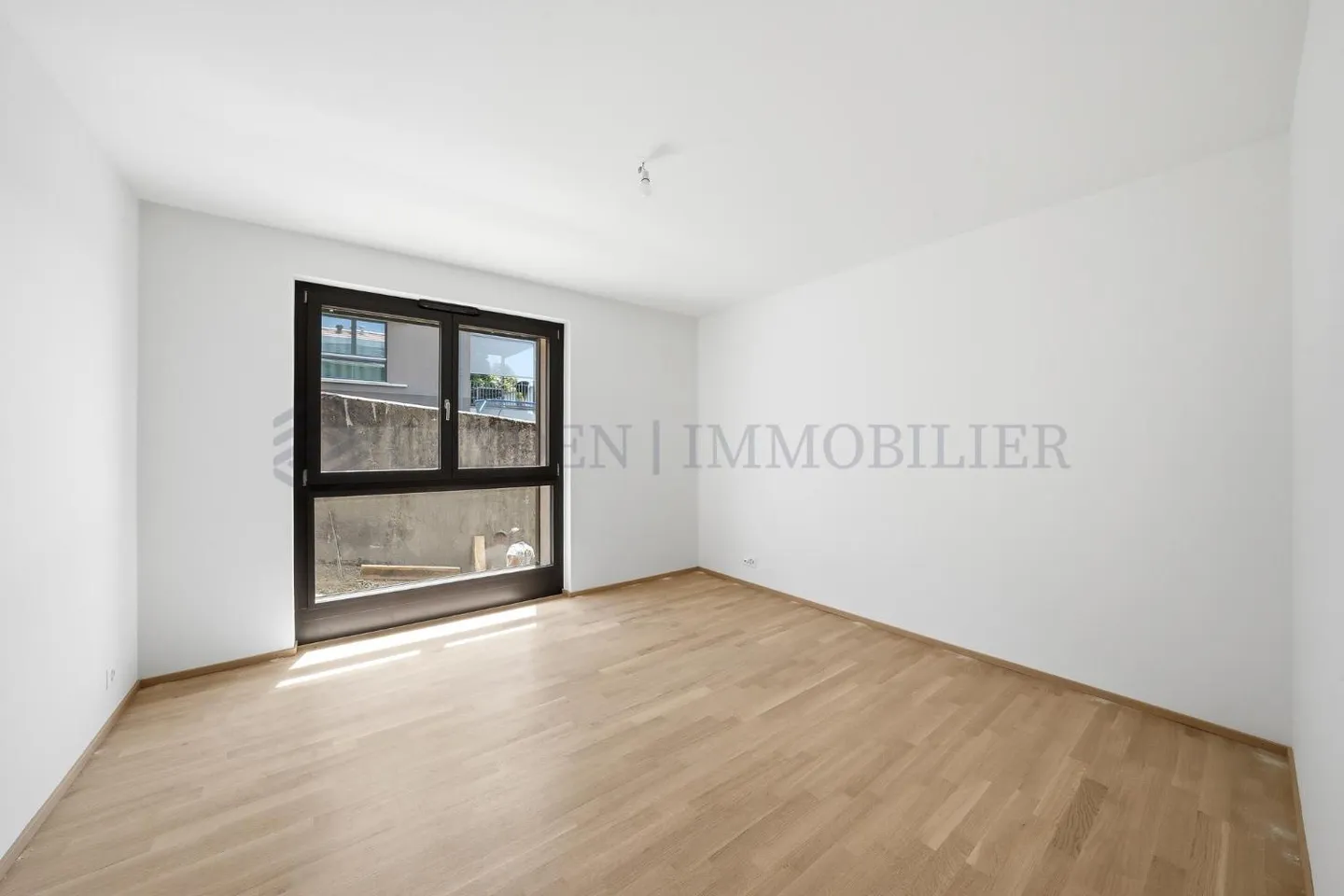 5-room apartment - Photo 6 of 9