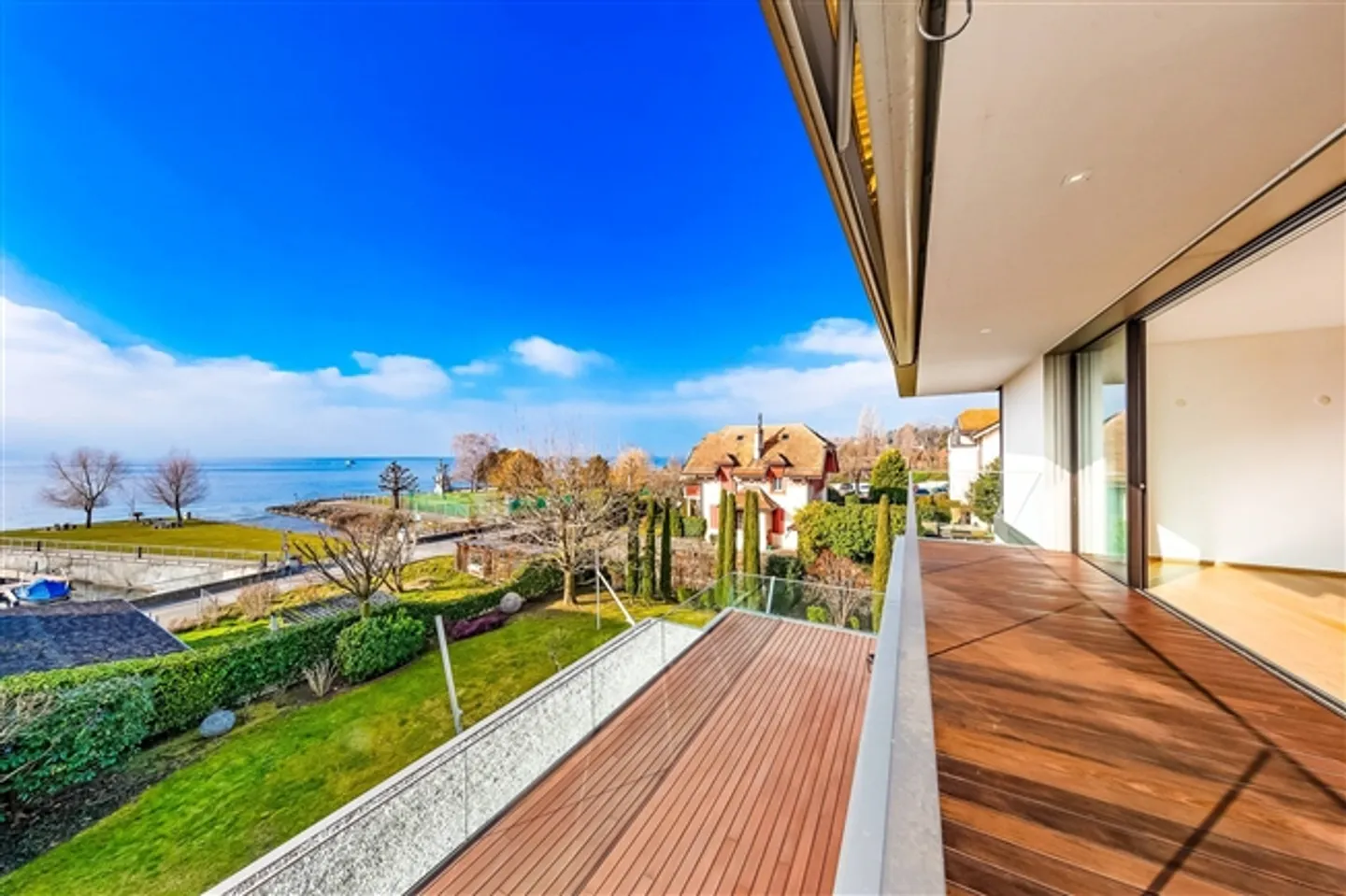 Extraordinary 9.5-Room Duplex - Photo 2 of 13