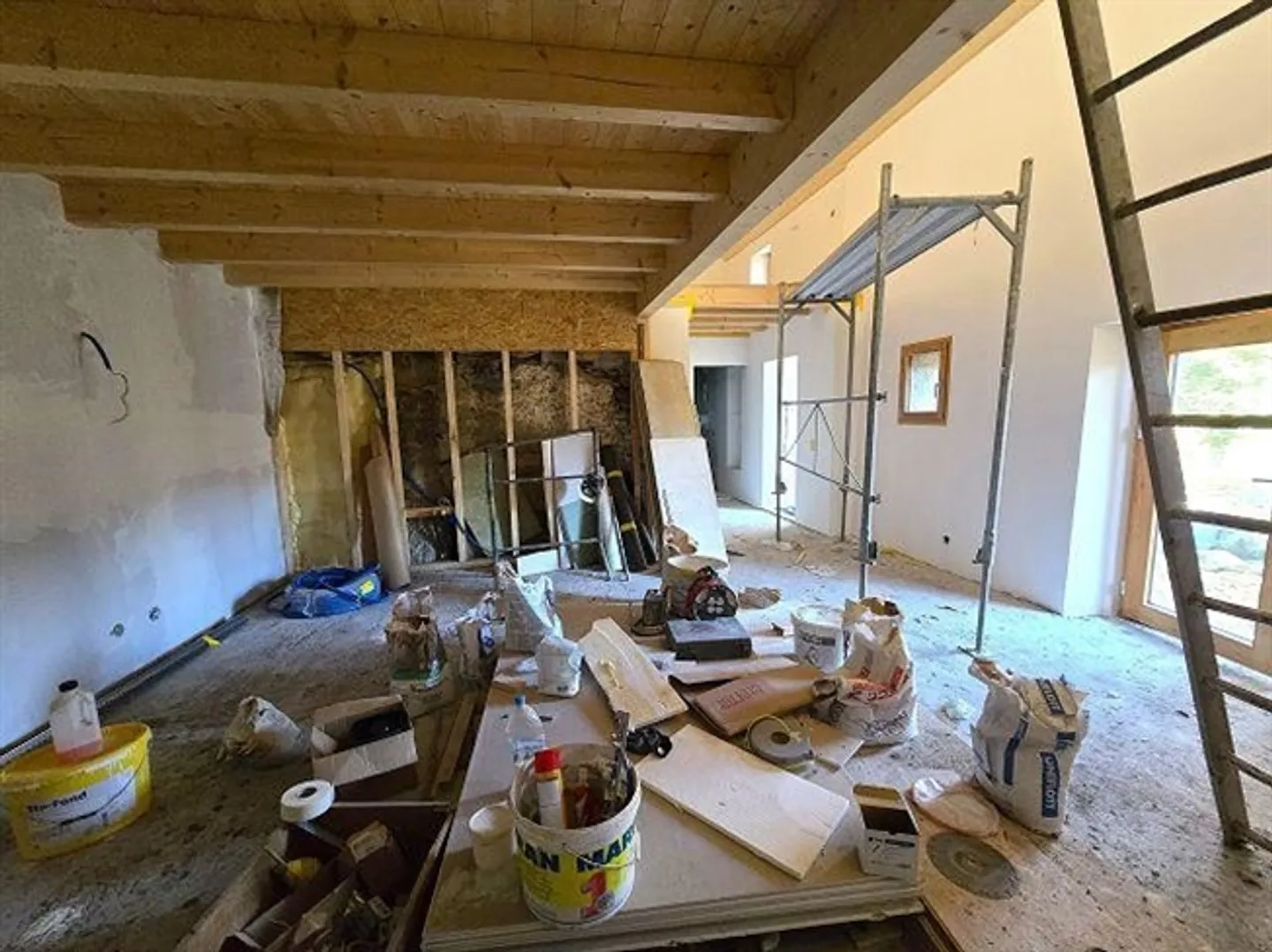 4-room rustic house to finish building with 5 ha of land - Photo 6 of 20