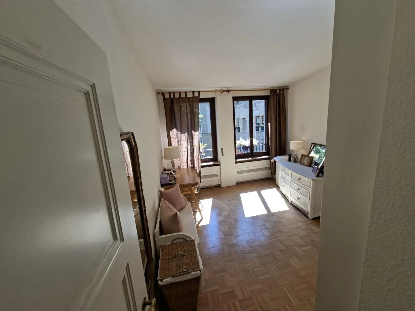 Charmant appartement 6 pièces - Photo 7 sur 8