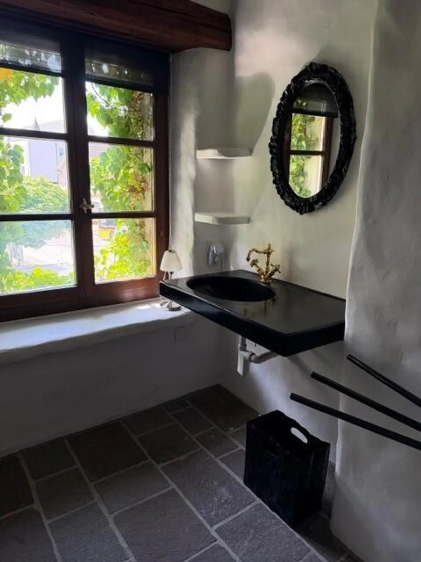 Apartment with many facets, living and working under one roof - Photo 8 of 11
