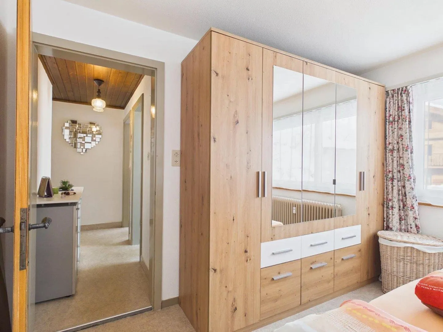 Cozy 3.5-Room Apartment in Grächen - Photo 7 of 13