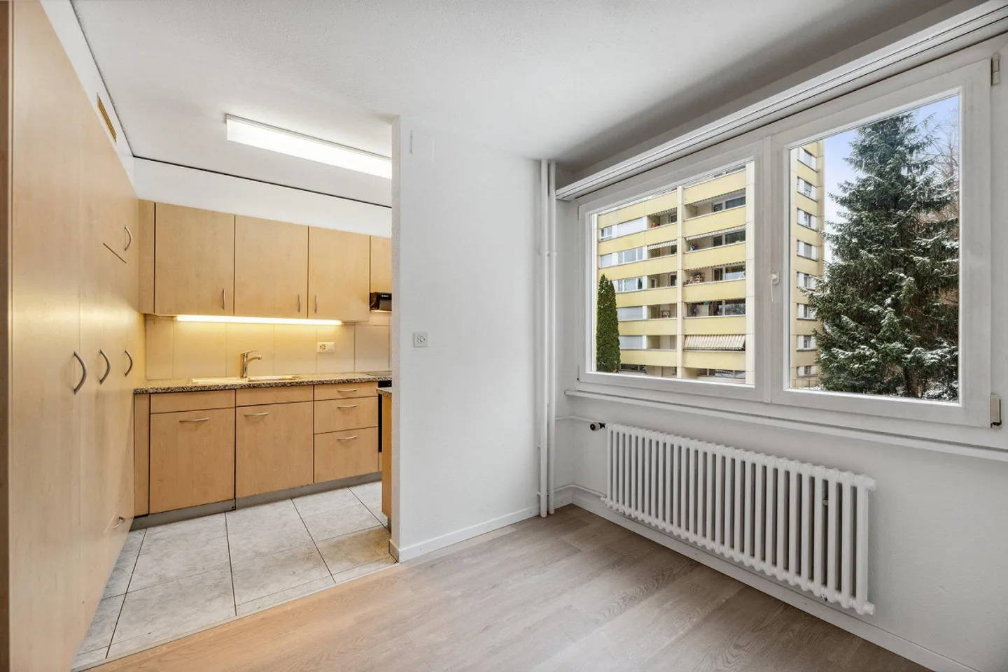 Tanto spazio per la famiglia – Ampio appartamento di 4,5 stanze ad Aarau! - Foto 3 di 9