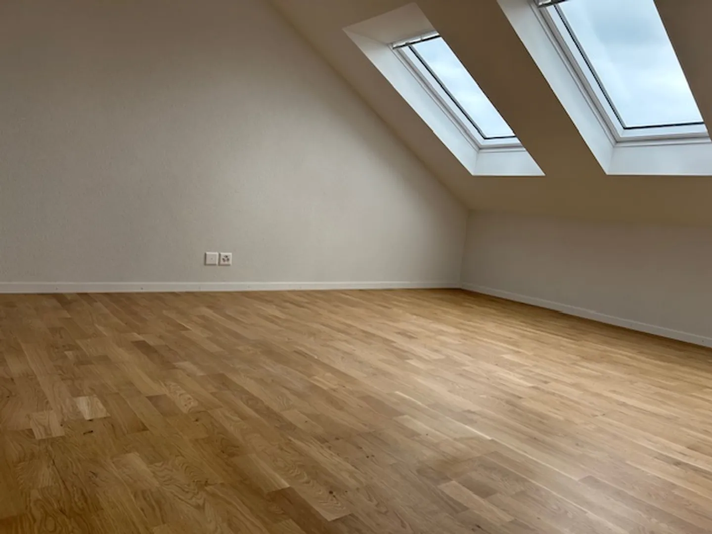 Charmanter 4,5-Zimmer-Duplexwohnung, komplett renoviert in altem Stall in Burtigny - Foto 7 von 12