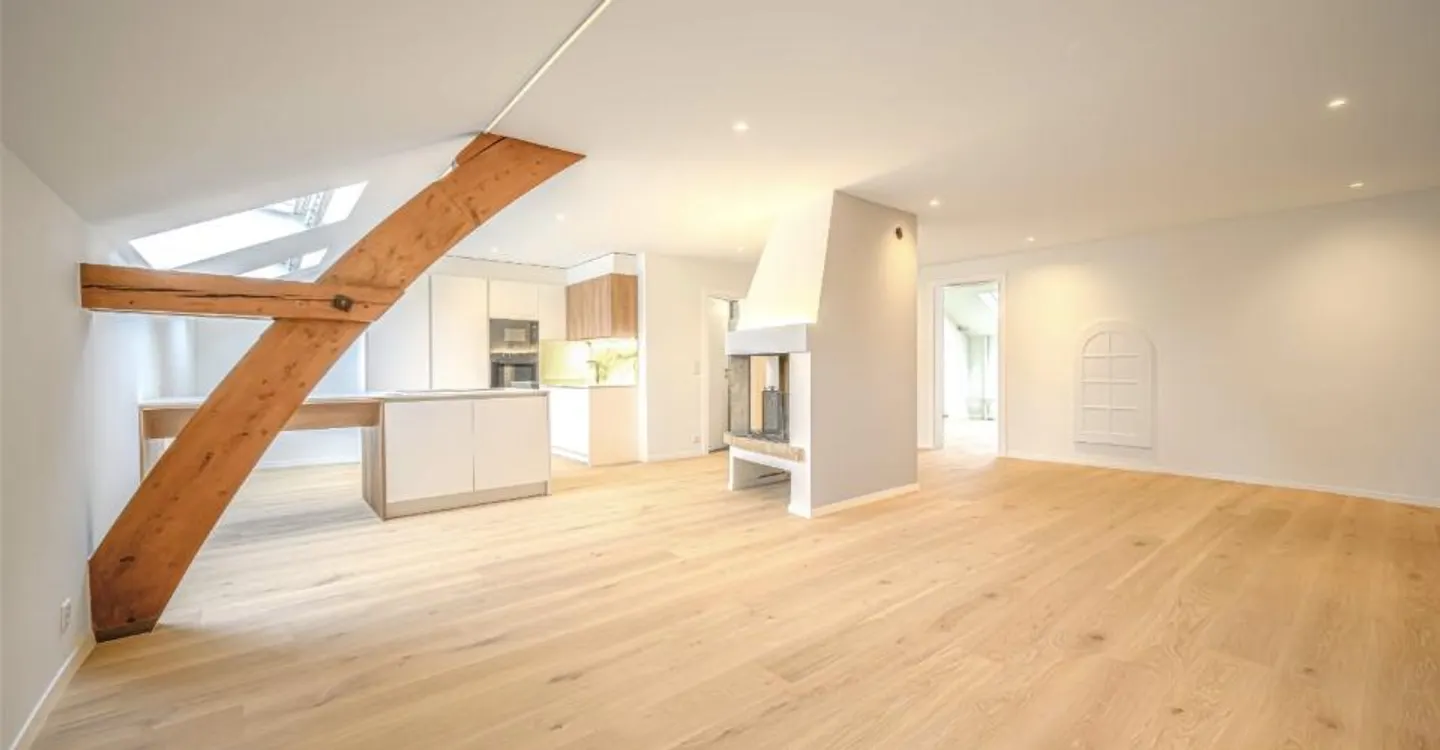 UNIQUE À VEVEY - 2,5 pces l'élégance sous les toits - Foto 1 von 3