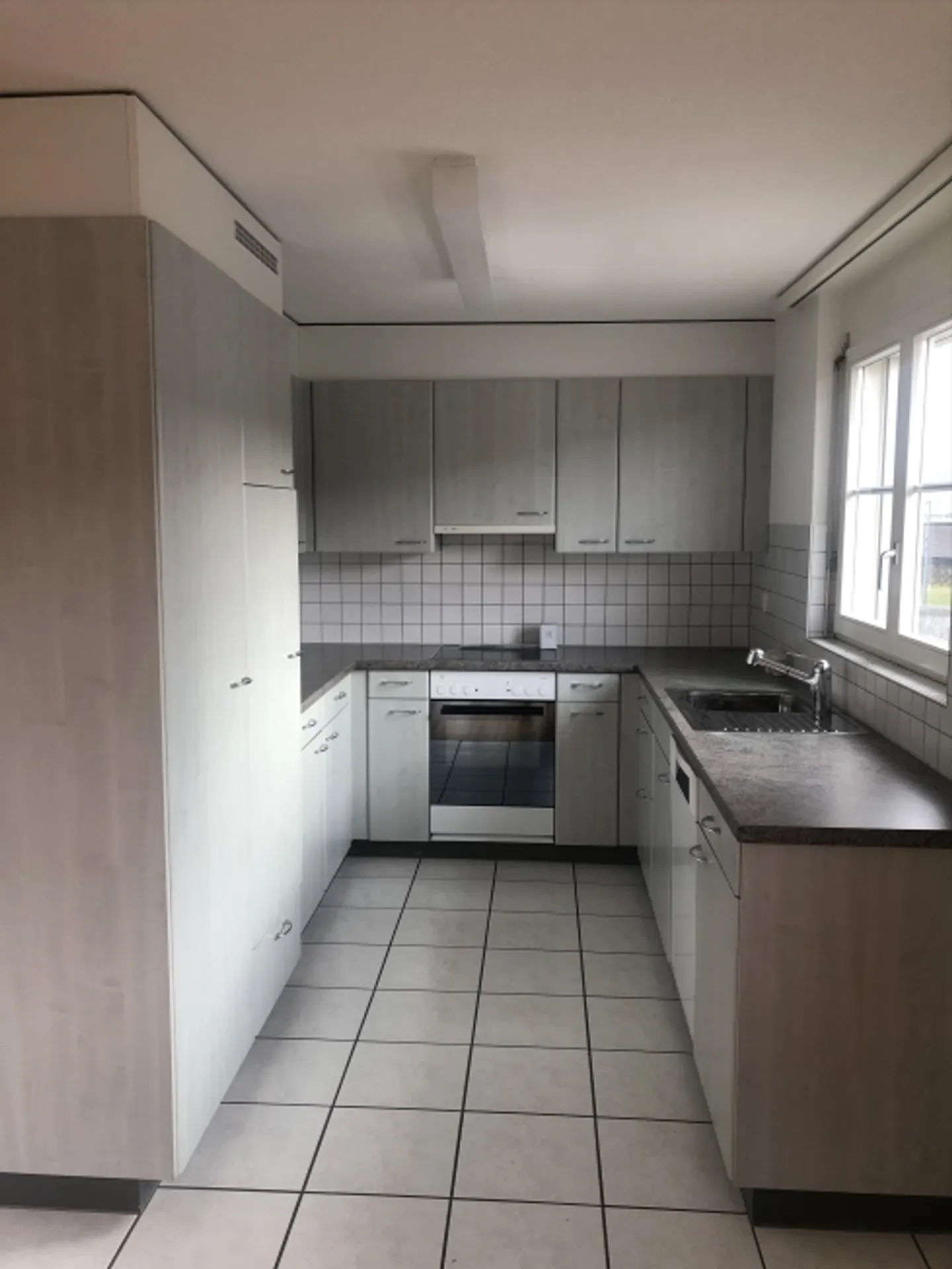Appartamento in affitto - Foto 3 di 10