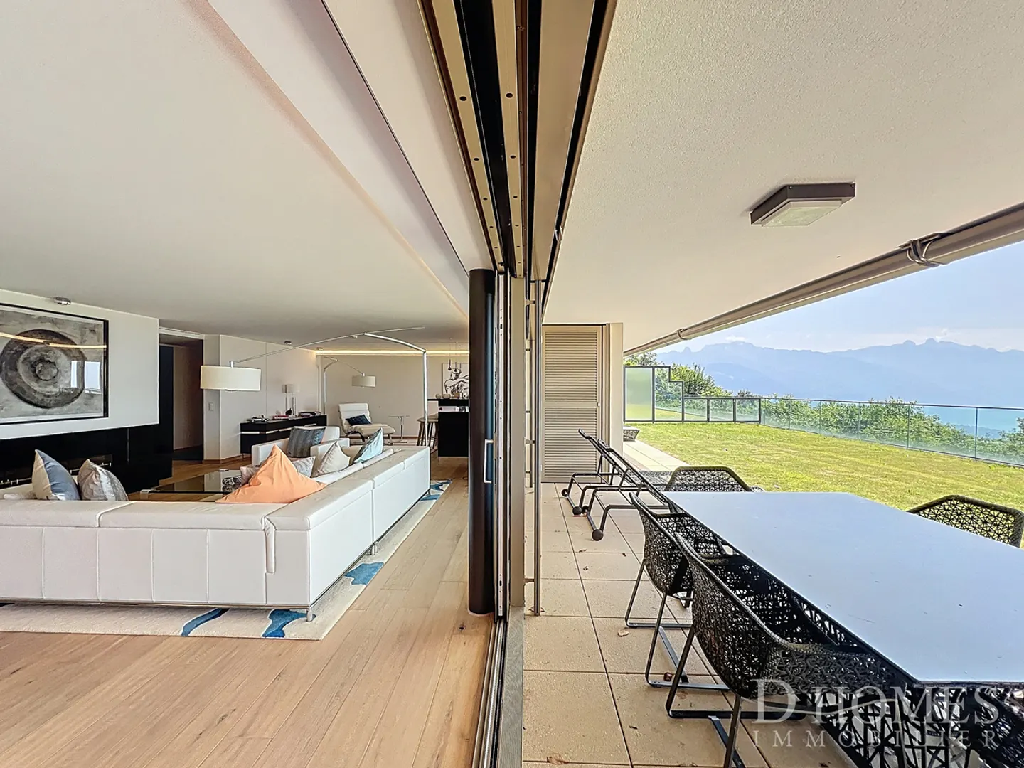 Magnifico appartamento di lusso - Vista panoramica sul lago - Foto 4 di 14