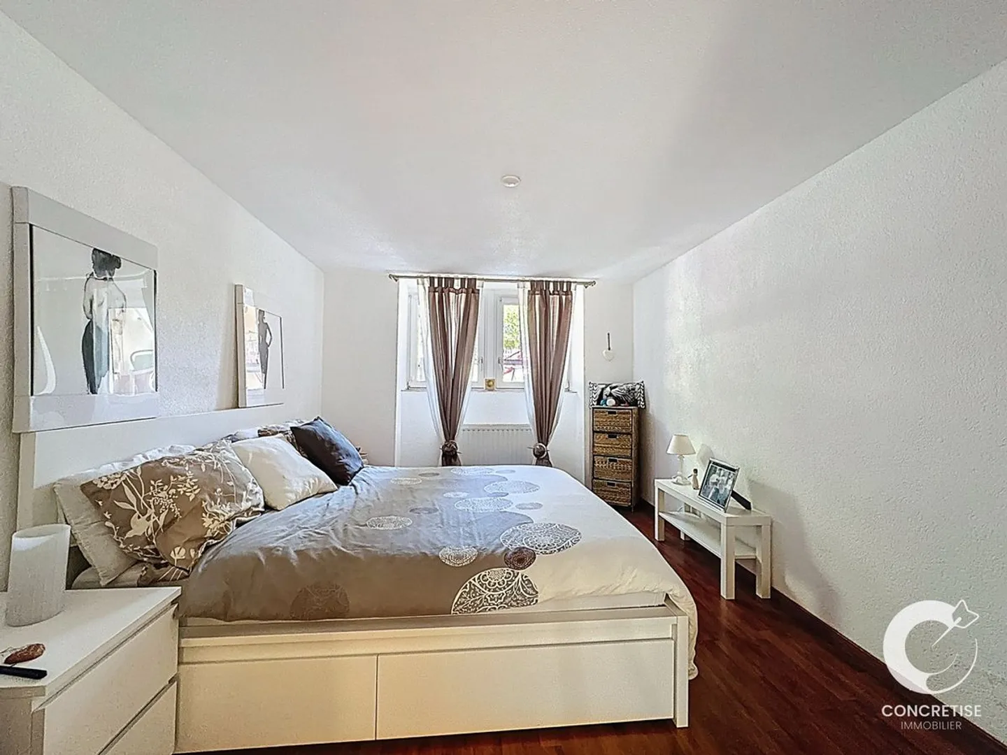 Village House in the Heart of the Historic Center of Aubonne - Photo 6 of 10