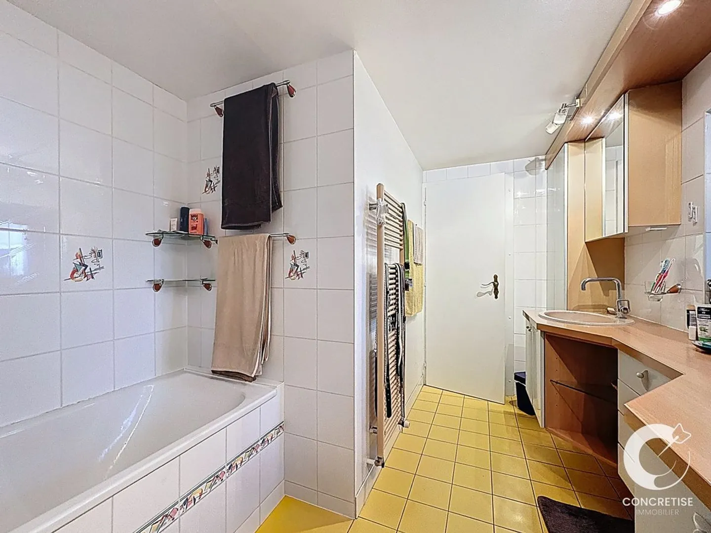 Village House in the Heart of the Historic Center of Aubonne - Photo 8 of 10