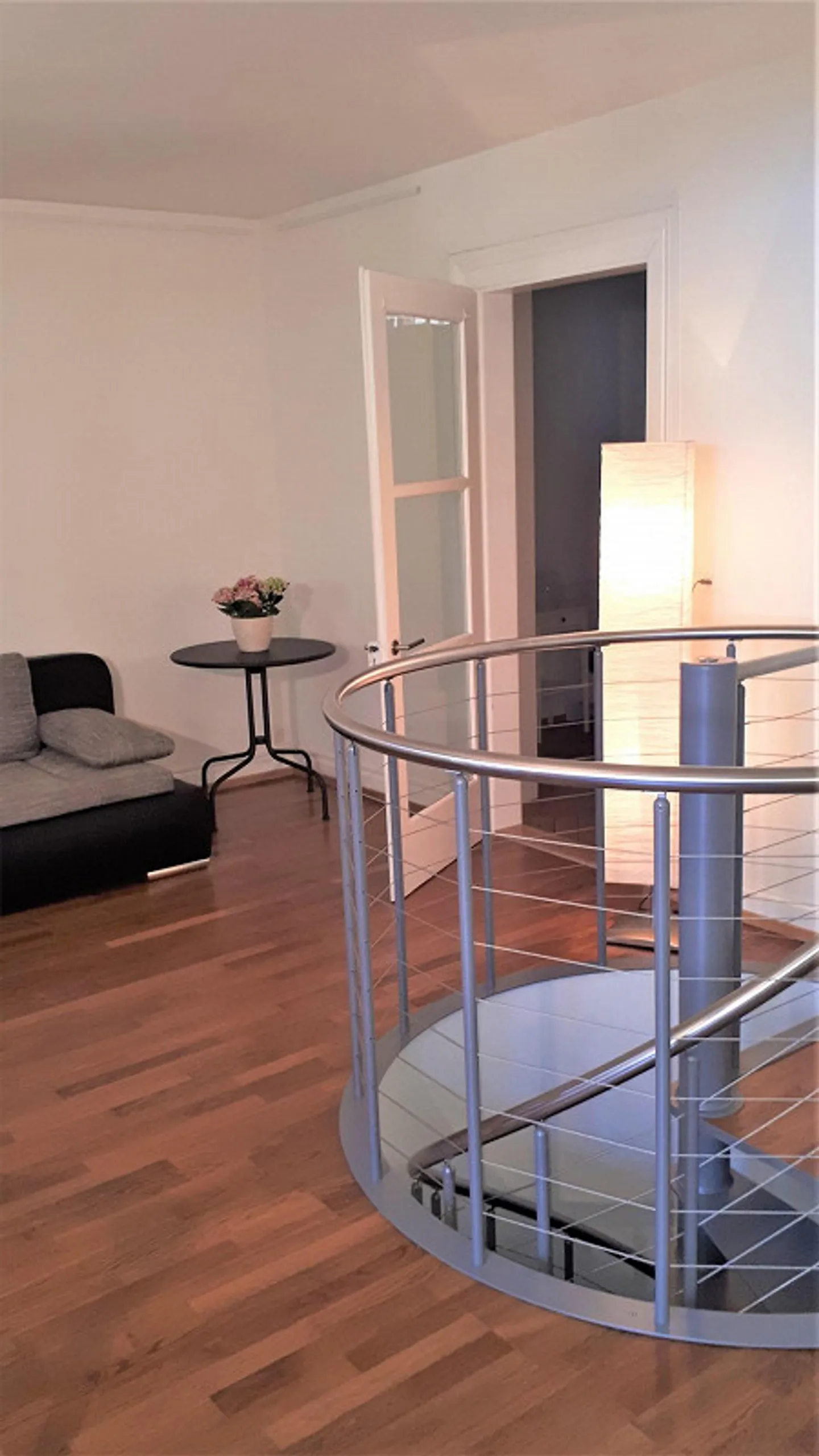 Appartement charmant dans le quartier Iselin - Photo 6 sur 10