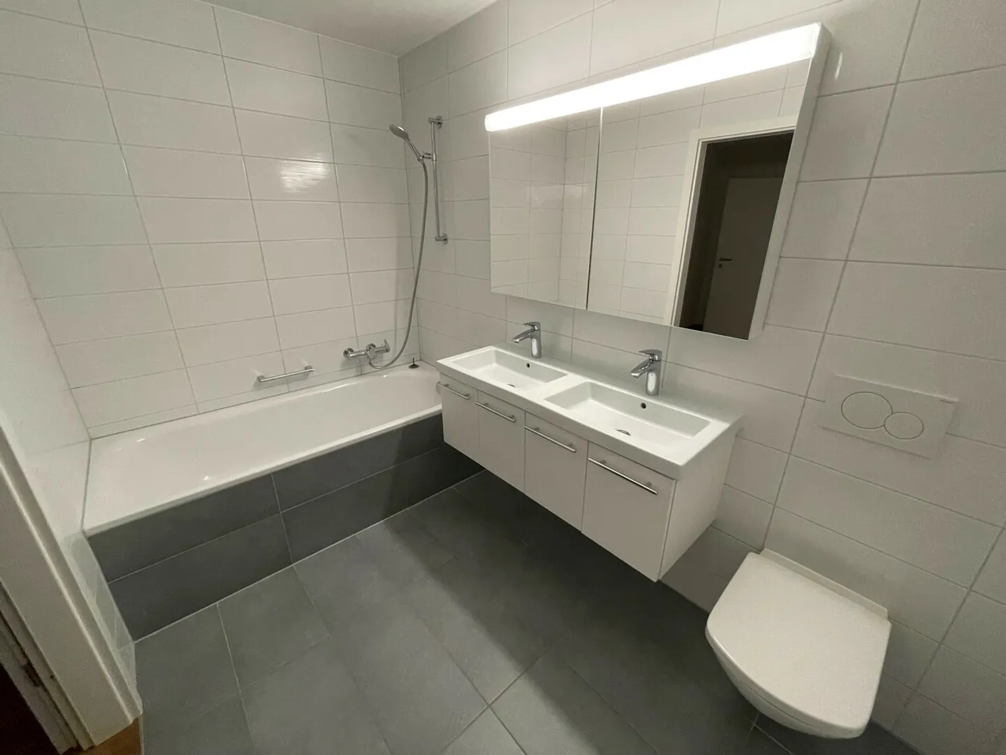 Appartamento in affitto - Foto 5 di 6