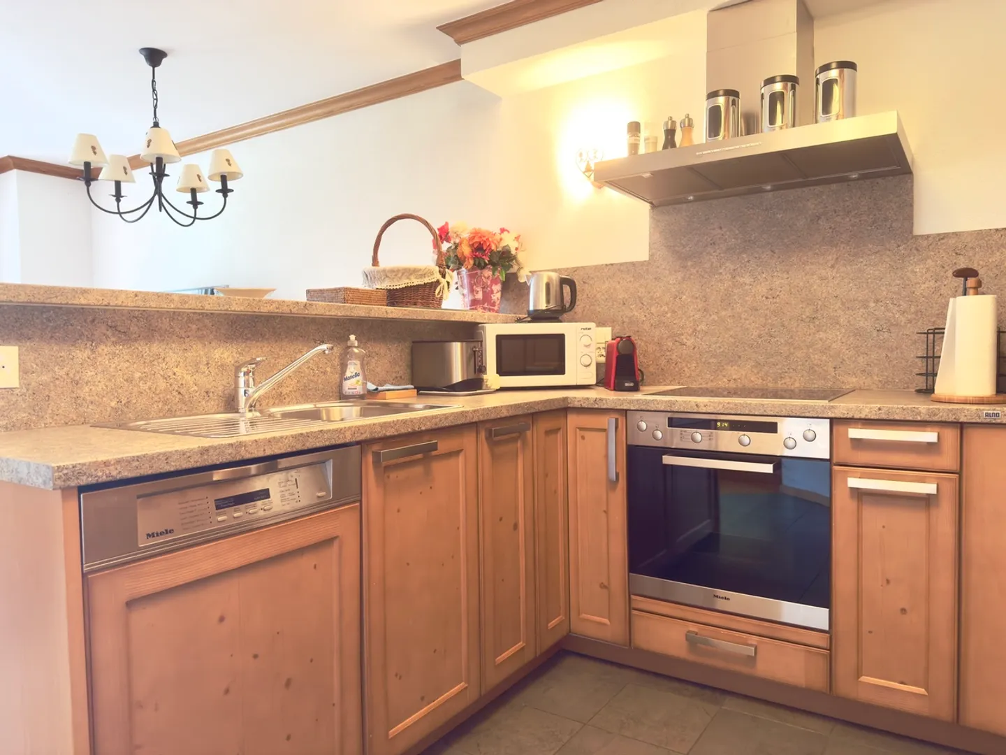 Appartamento in affitto - Foto 6 di 14