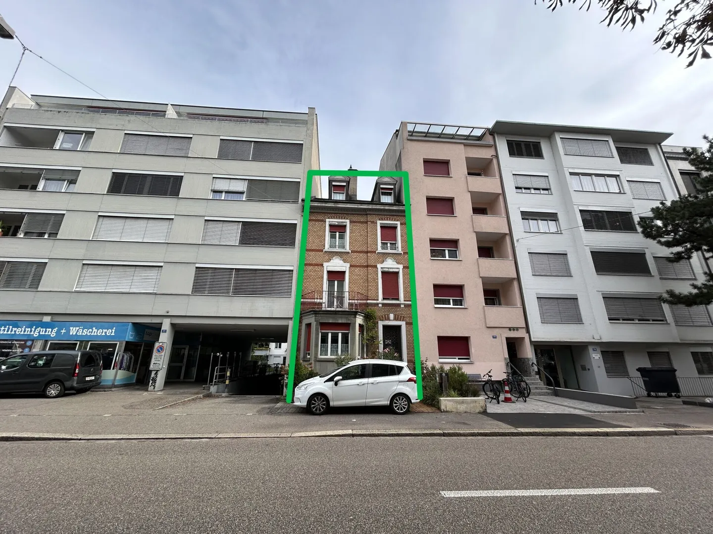 Charmantes Backsteinhaus mit etabliertem B&B im Herzen des Gundeli-Quartiers - Photo 2 sur 10