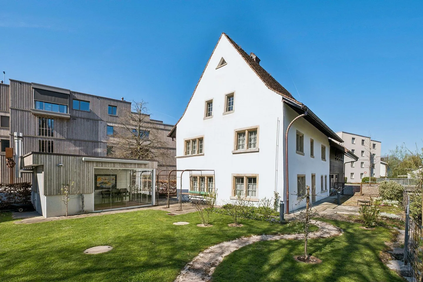 Résidence historique avec une perfection moderne - Photo 1 sur 4