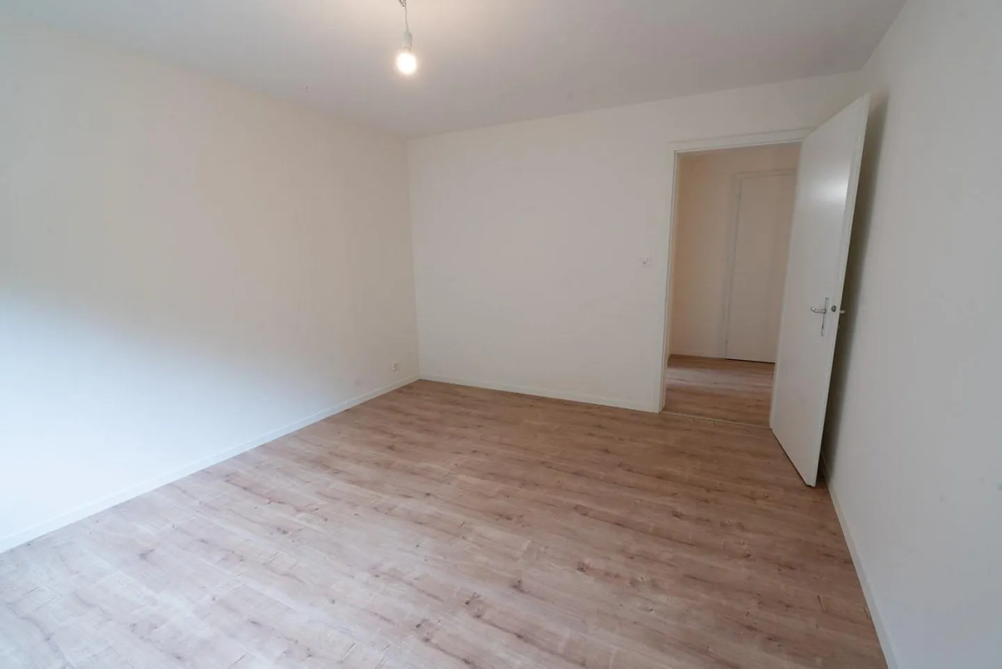 Appartamento 4 stanze (ultimo piano) nel quartiere Hirtenhof di Lucerna - Foto 5 di 13