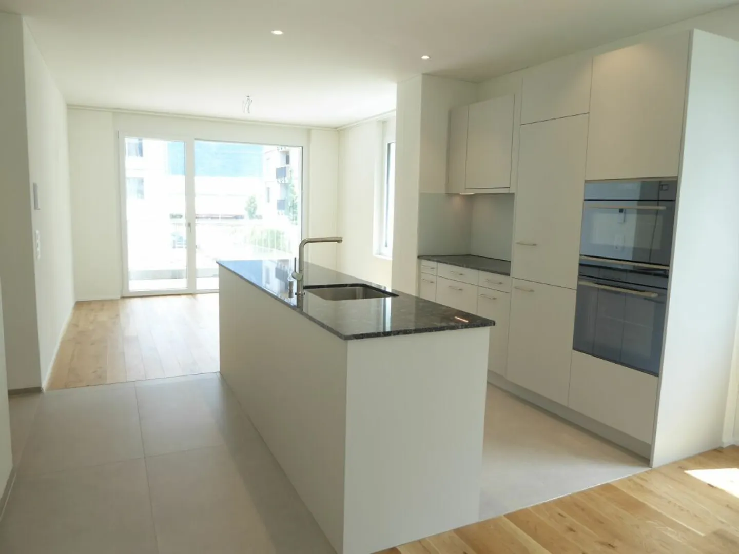 Maisons multifamiliales modernes - Photo 2 sur 15