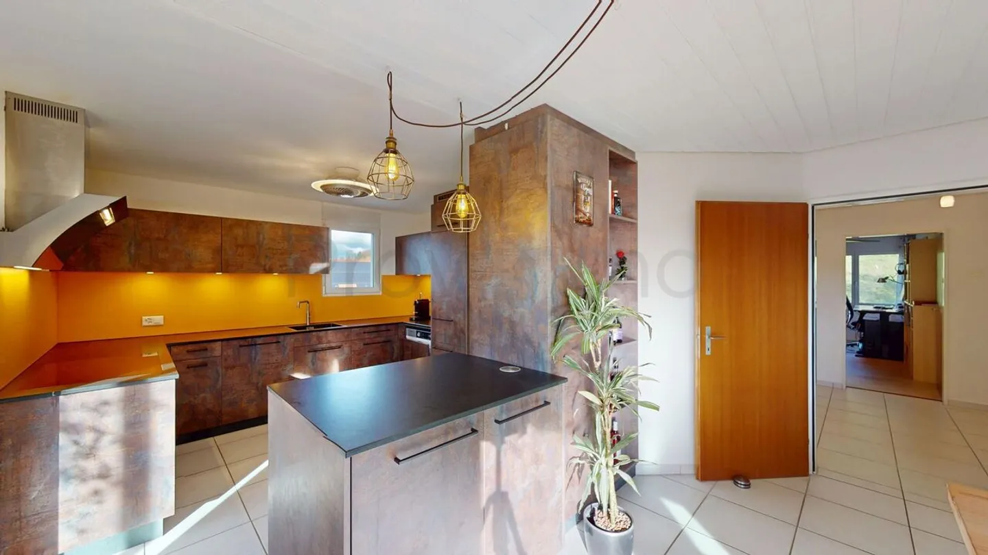 Helles Apartment mit grossem Balkon - Foto 6 von 13