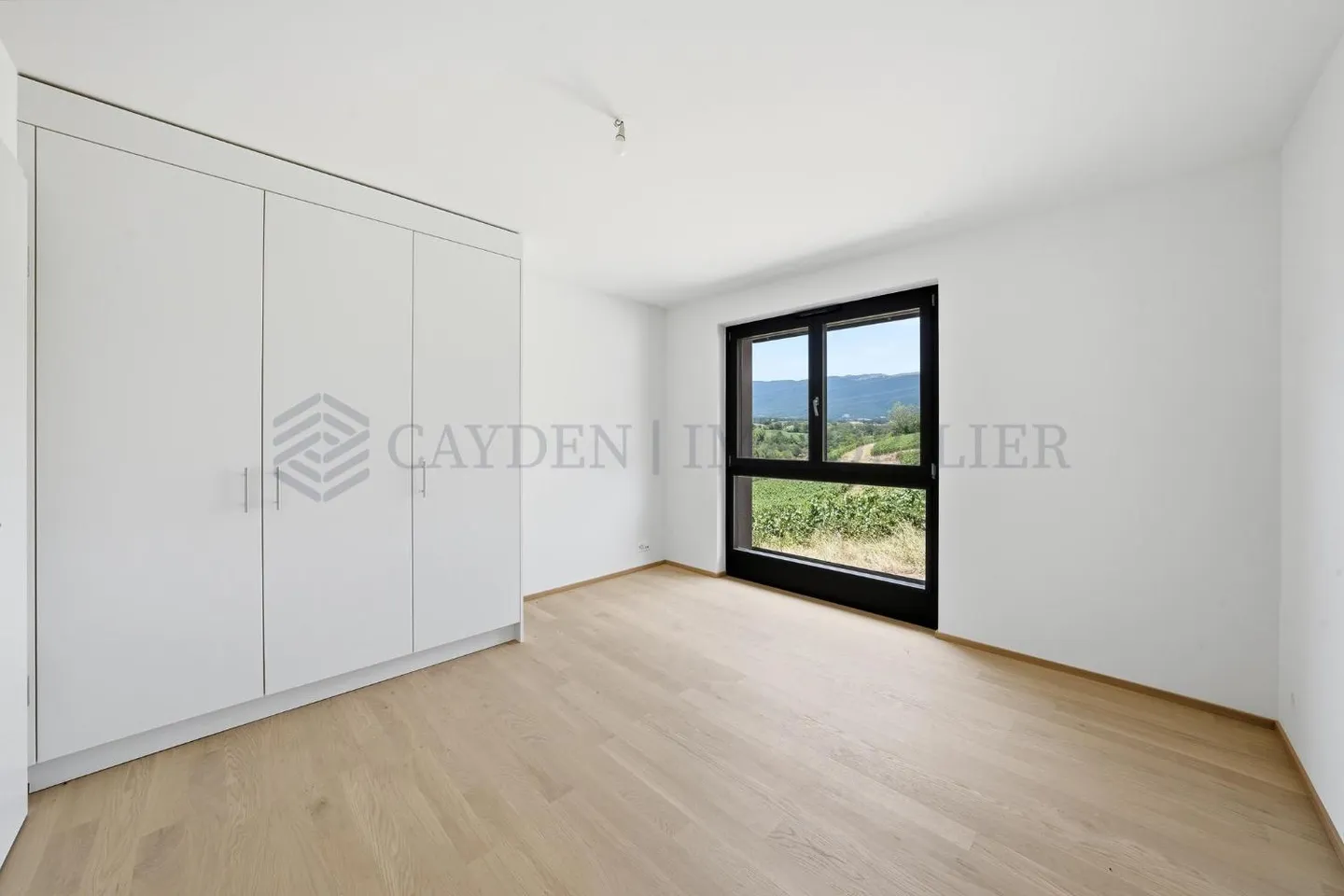 5-room apartment - Photo 10 of 11