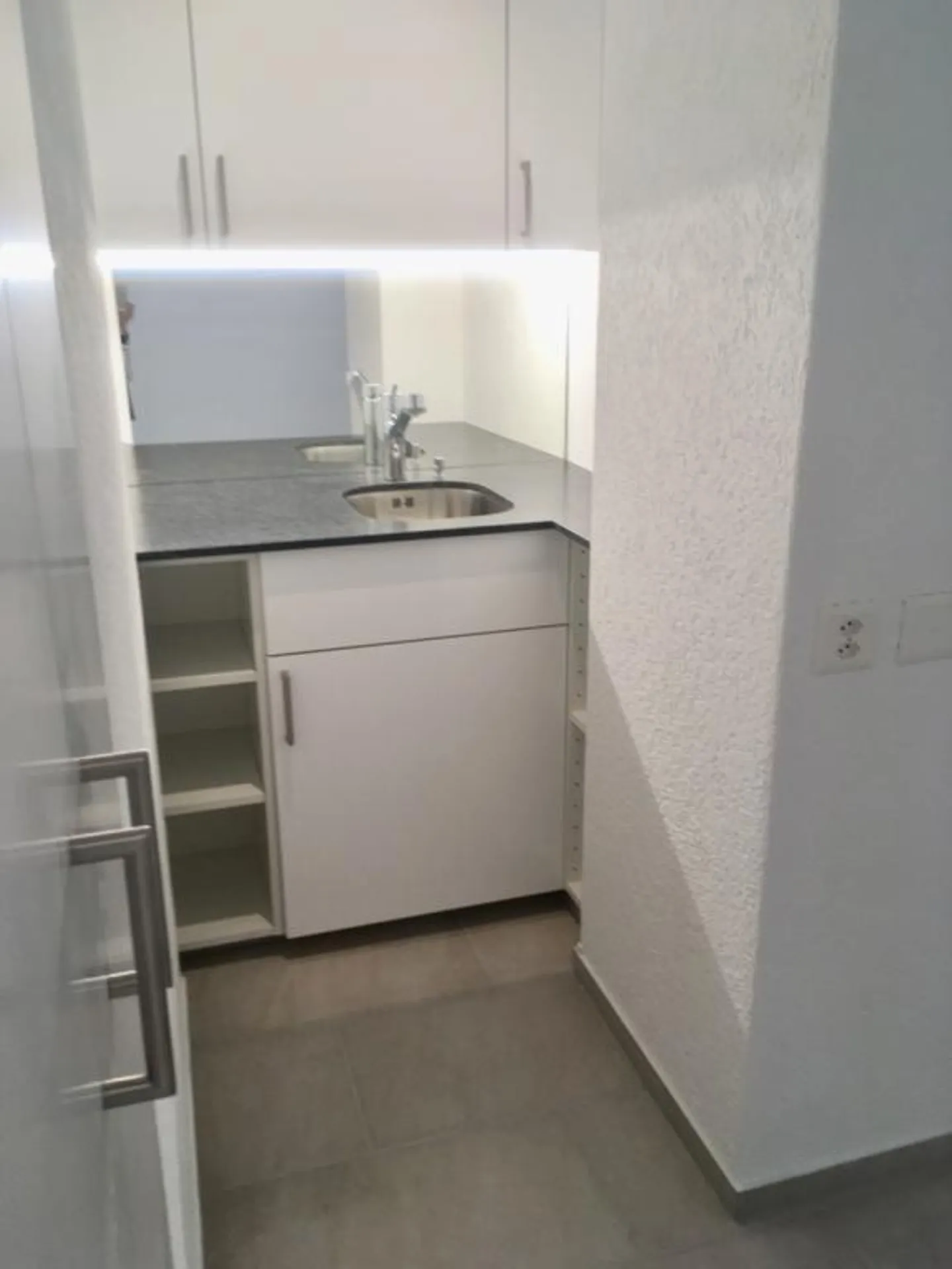 Attractive Commercial Space in the Heart of Zofingen - Photo 4 of 5