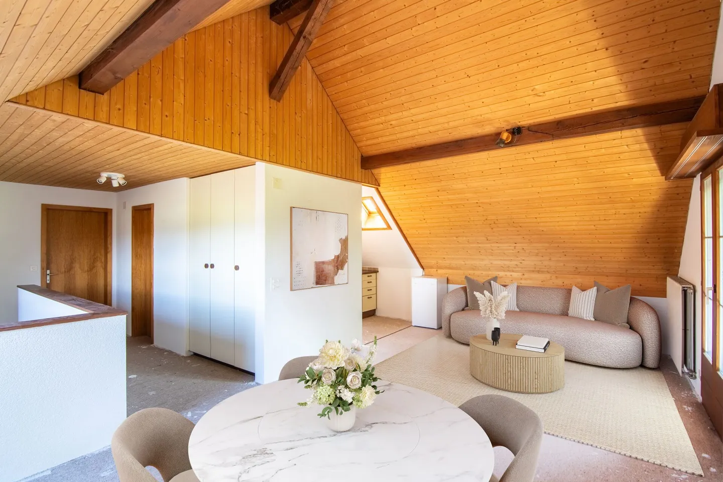 Maison bifamiliale indépendante avec espace polyvalent et atelier - Photo 9 sur 15