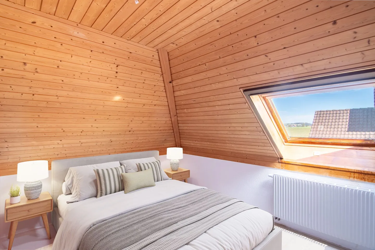 Maison bifamiliale indépendante avec espace polyvalent et atelier - Photo 10 sur 15