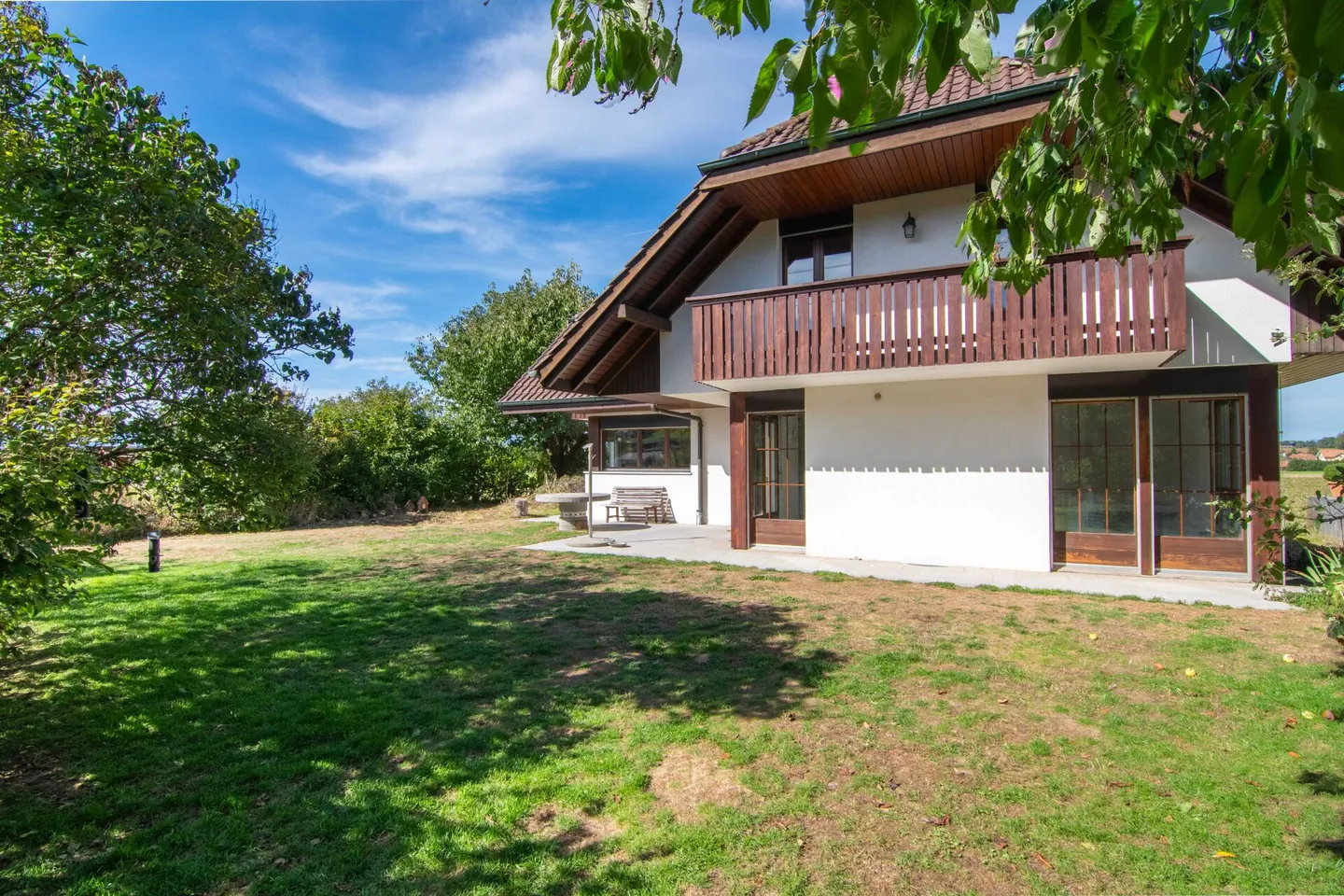 Maison bifamiliale indépendante avec espace polyvalent et atelier - Photo 11 sur 15